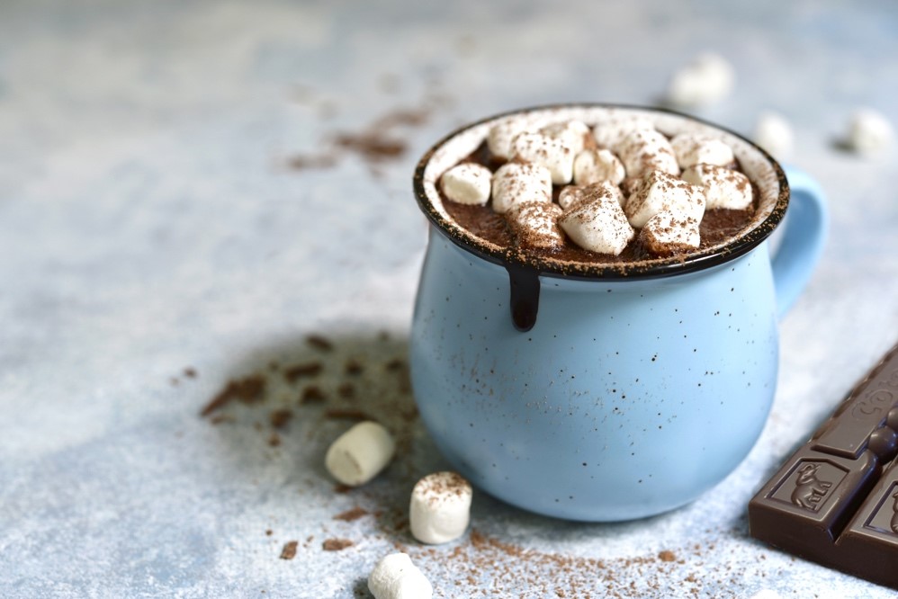 Chocolat chaud aux mini-guimauves