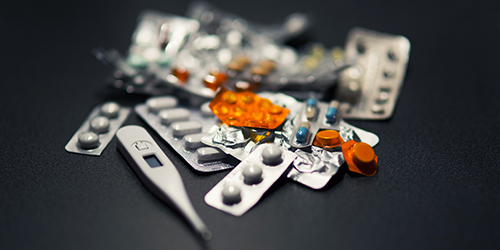 Tas de médicaments