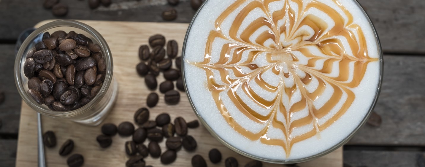 Un capuccino avec une mousse onctueuse