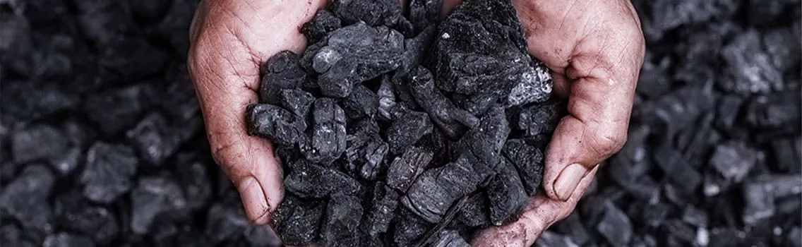 Deux visuels présentant du charbon