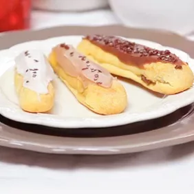 Eclairs aux trois chocolats avec Milka® et Poulain®