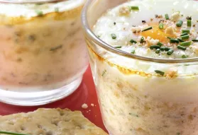 Œufs cocotte à la crème de ciboulette et TUC