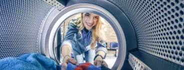 Comment fixer les couleurs en machine durablement ? Linge couleurs machine à laver lessive