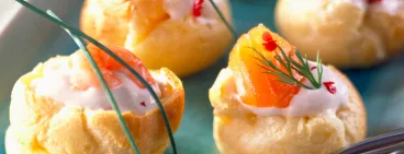 Petits choux au Philadelphia® Saumon & Aneth