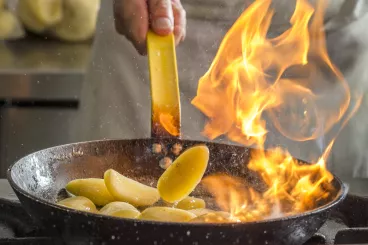 Enflammez le Réveillon avec les recettes flambées !