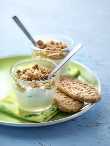 Mousse de fromage blanc au miel avec BelVita® Original Miel et Pépites de chocolat