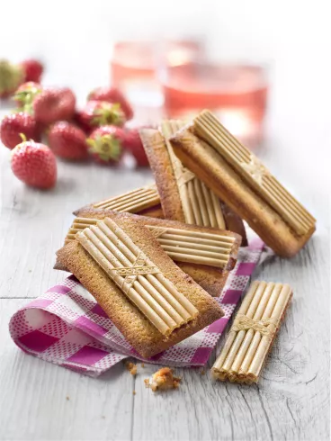 Financiers aux Paille d’Or® aux Fraises et Fraises des bois