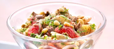 Salade de fruits frais croquante avec belVita®