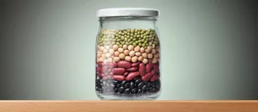 Les légumes secs : les stars du placard Un bocal contenant des légumes secs