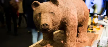 Une sculpture d’ours en chocolat