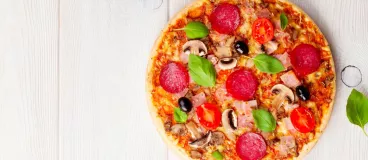 Pizza aux tomates confites mixées