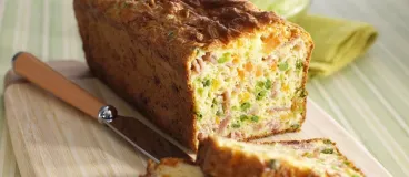 Cake au jambon et aux petits légumes