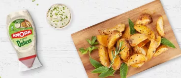 Des potatoes à partager pour l’apéro avec la sauce Deluxe Amora® 