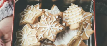 Des biscuits dans une boite