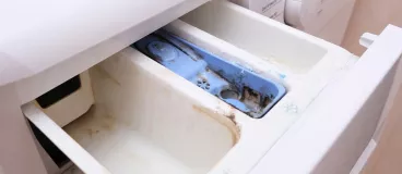 Le bac à lessive d’une machine à laver