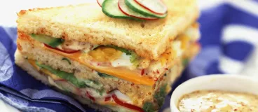 Club sandwich crudités moutarde