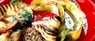 Légumes grillés marinés à l'huile d'olive