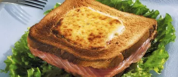 Croque monsieur au saumon fumé