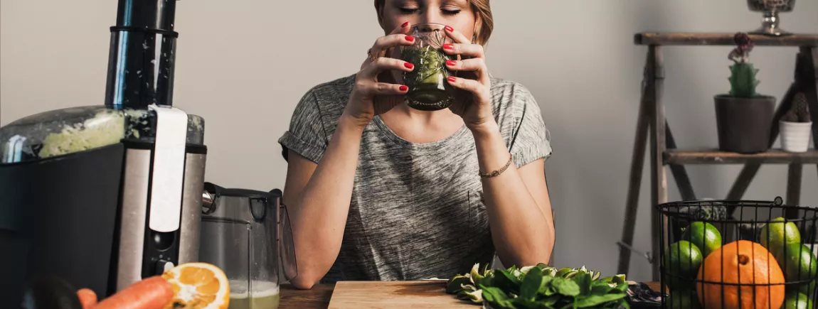 Pendant une journée, on ne se nourrit que de soupe maison et de fruits pour débarrasser le corps de ses impuretés.