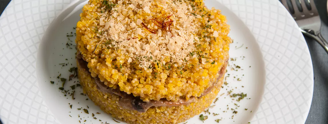 Un risotto veggie de quinoa aux herbes avec Knorr ® Risotto de quinoa aux herbes