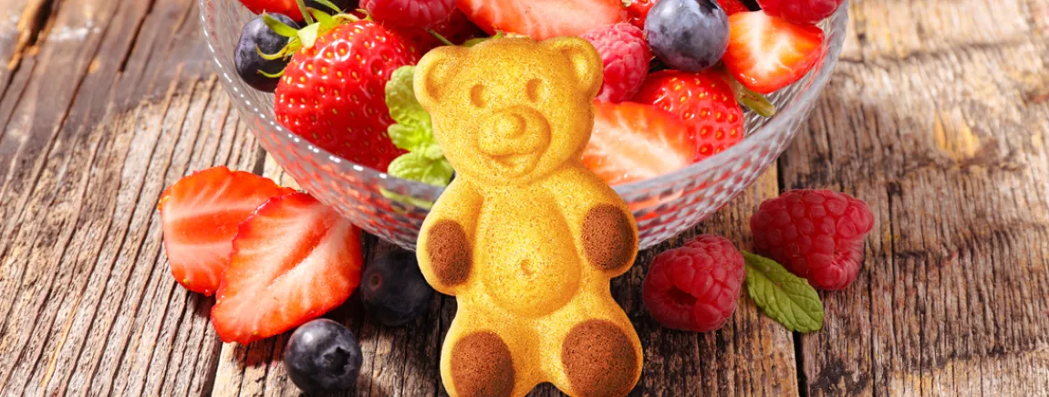 Salade de fruits d’été aux biscuits LULU l’Ourson® Fraise Salade de fruits d’été aux biscuits LULU l’Ourson® Fraise