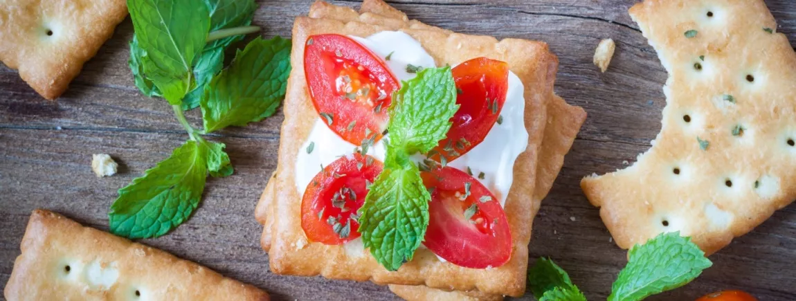 Des toasts à base de biscuits salés 