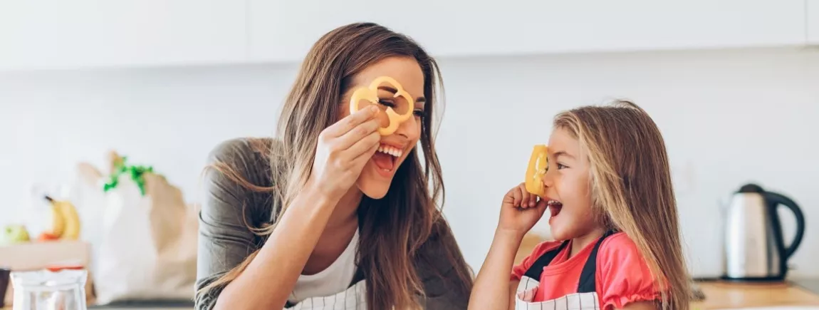 Jeu culinaire : 5 idées créatives pour tailler les fruits et légumes en famille Découper des légumes en famille