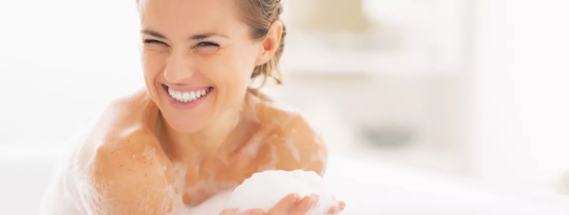 La gamme Monsavon : Confiance et bonne humeur dans votre flacon ! Monsavon, une marque qui s’inspire de la nature, sensorielle et pleine de bonne humeur