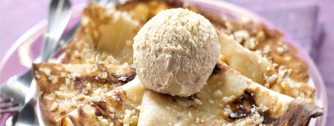 Crêpe à la glace Vanille de Madagascar avec Carte d’Or® Crêpe à la glace Vanille de Madagascar avec Carte d’Or®