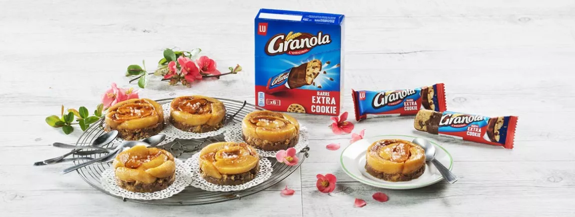 Pommes confites au caramel beurre salé et biscuits Granola® façon mini-tatin tartes tatin pommes-caramel beurre salé avec les biscuits Granola barre extra cookie