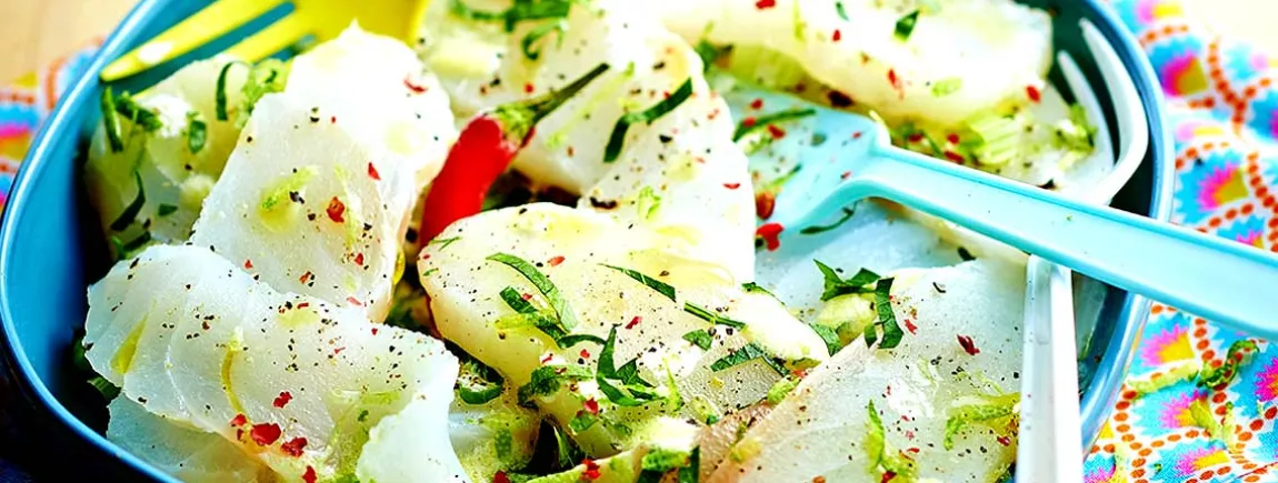 Ceviche de poisson mariné au lait de coco Ceviche de poisson mariné au lait de coco