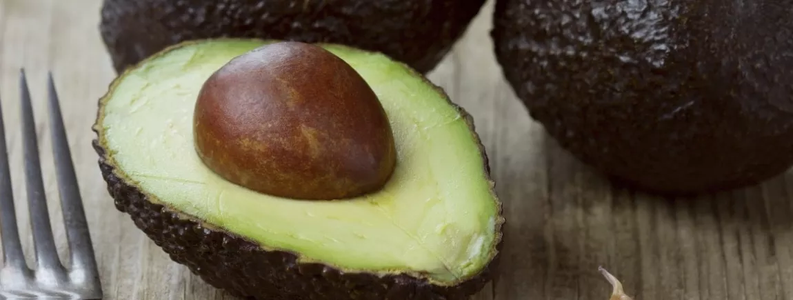 L'avocat : votre partenaire bien être avocat coupé