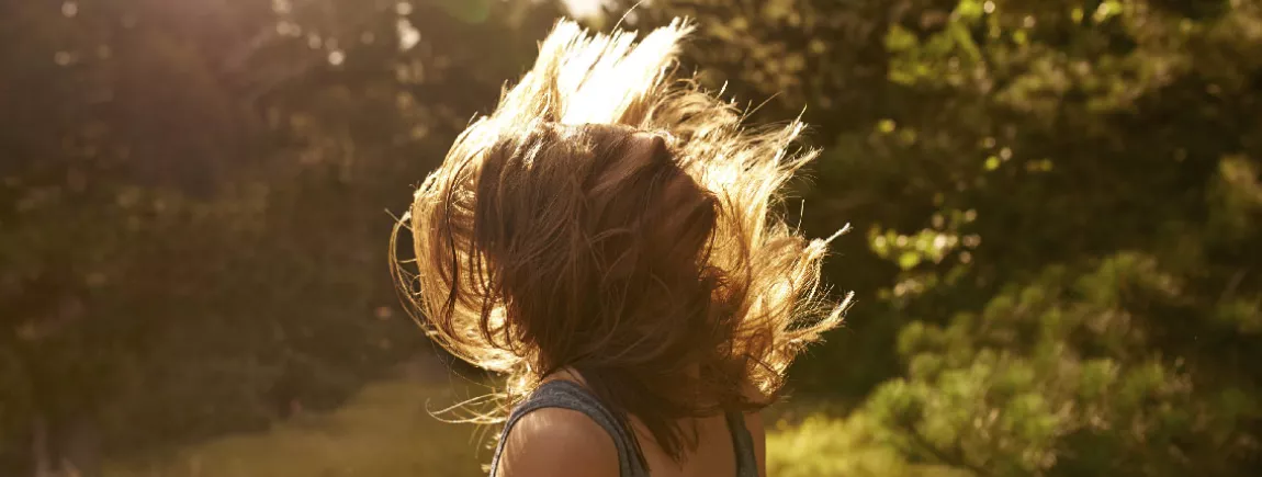 Comment prendre soin de ses cheveux naturellement