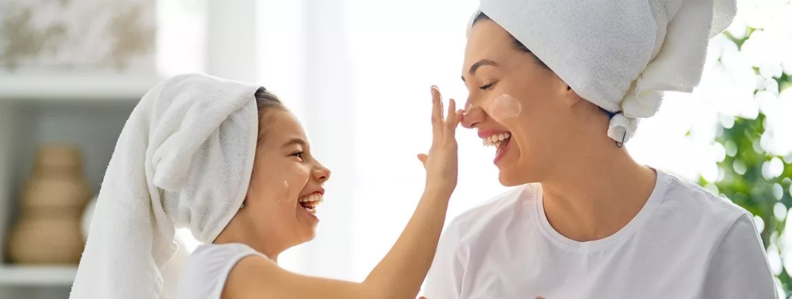 Une femme à la beauté naturelle