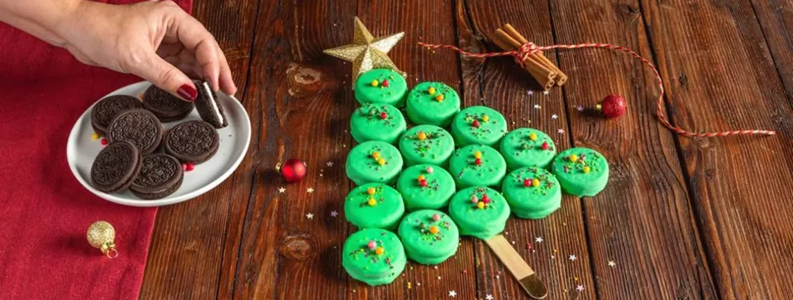Sapin de Noël en biscuits Oreo® Un sapin de noël en biscuits Oreo