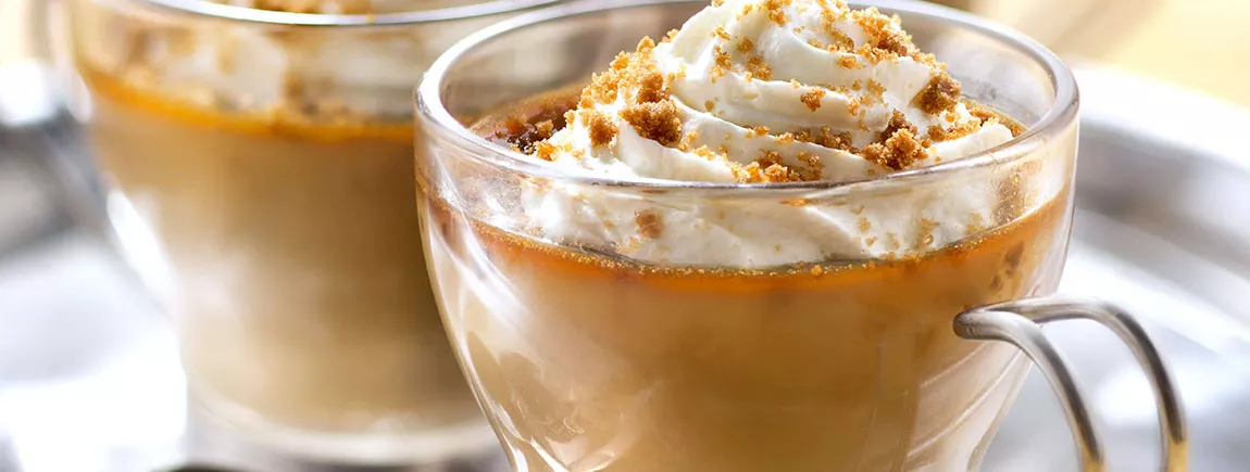 Crème au café, chantilly et croustillant de Bastognes ® Crème au café Carte Noire®, chantilly et croustillant de Bastognes®