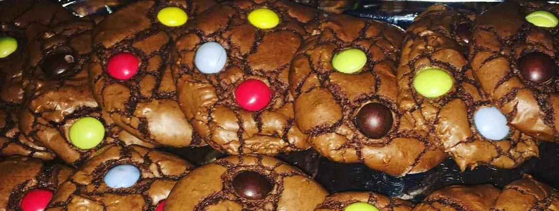 Cookies OUTRAGEOUS Cookies OUTRAGEOUS