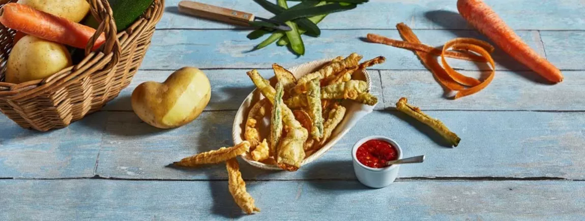 Tempura antigaspillage d’épluchures de légumes 