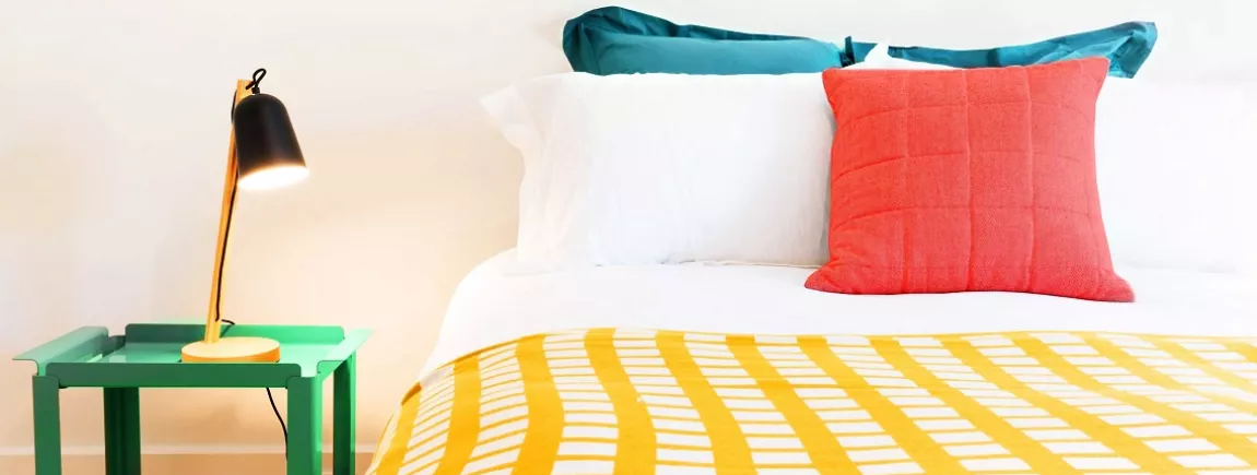 Comment organiser sa chambre avant l’arrivée de l’automne ? Rangement chambre
