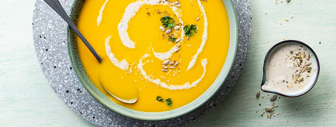 Soupe Aux 9 Légumes, Avec Une Sauce Crémeuse Aux Graines De Tournesol Soupe aux 9 légumes Knorr®