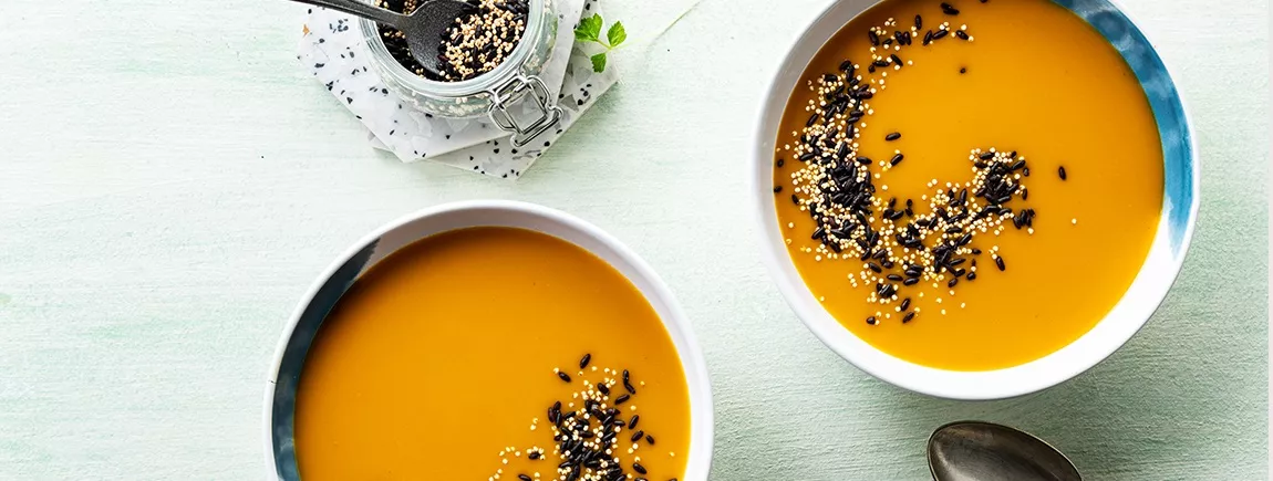 Soupe aux 8 légumes et son topping mélange de graines Soupe aux 8 légumes et son topping mélange de graines