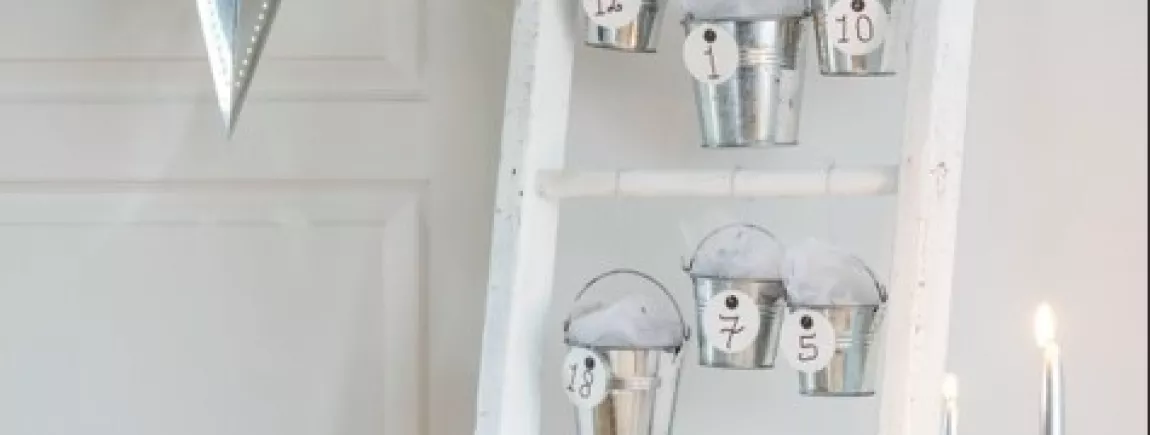 DIY : un calendrier de l’Avent échelle avec des miniseaux en zinc ! echelle