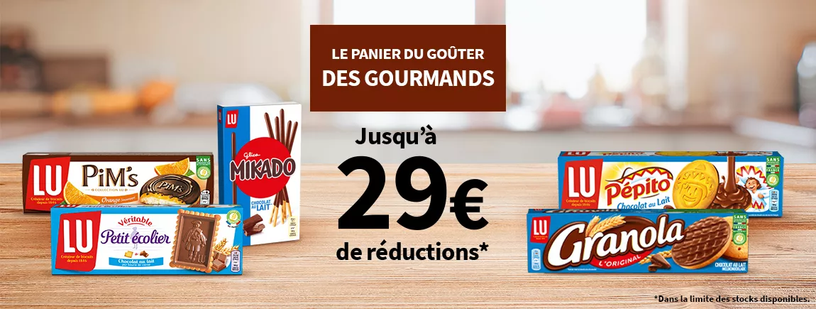 Des packs posés sur une table