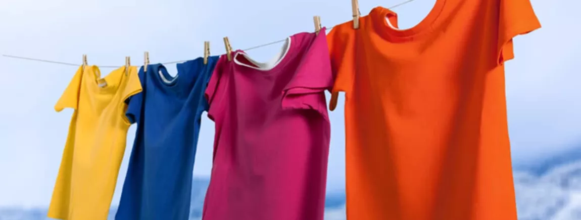 Comment redonner leurs couleurs à vos vêtements et tissus préférés ? Redonner couleurs