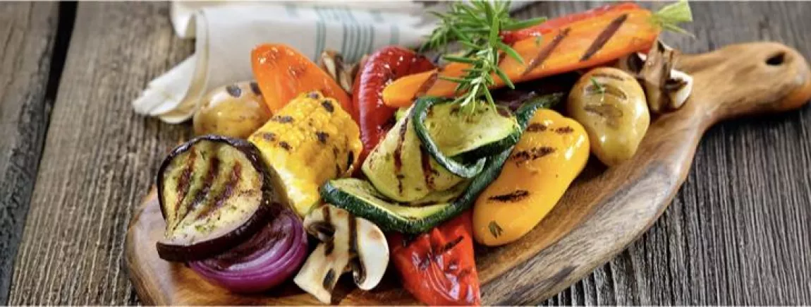 Légumes grillés marinés à l'huile d'olive