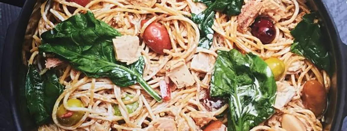 Spaghettis au thon et aux olives Spaghettis au thon et aux olives