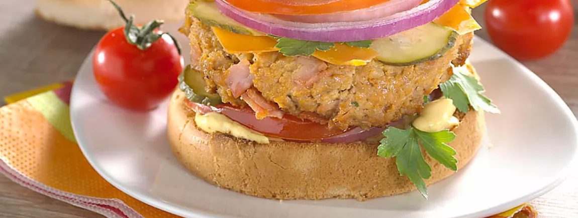 Une sauce pour réhausser (délicieusement) vos burgers Sauce pour hamburger avec Amora ®
