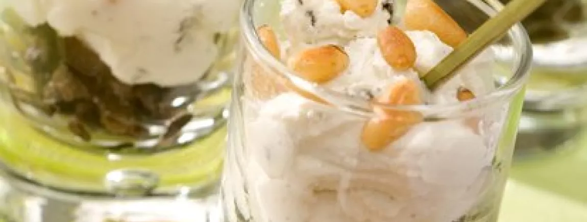 Verrines apéritives au chèvre Chavroux Verrines apéritives au chèvre Chavroux