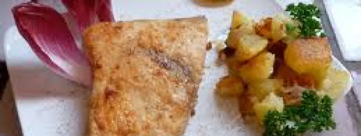 Longe d'espadon panée au sésame et petits légumes Longe d'espadon panée au sésame et petits légumes