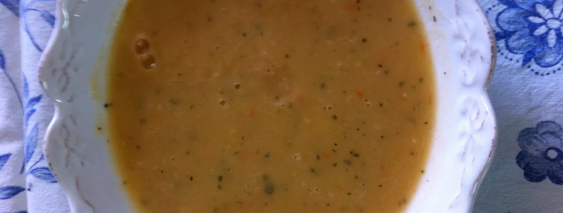 VELOUTE DE COURGETTES ET PHILADELPHIA® AIL & FINES HERBES VELOUTE DE COURGETTES ET PHILADELPHIA® AIL & FINES HERBES